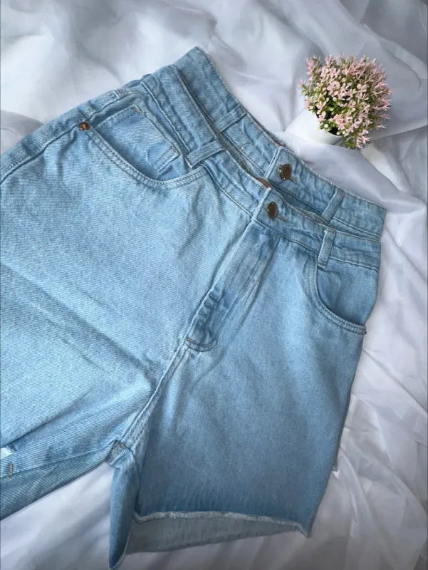 Short Jeans